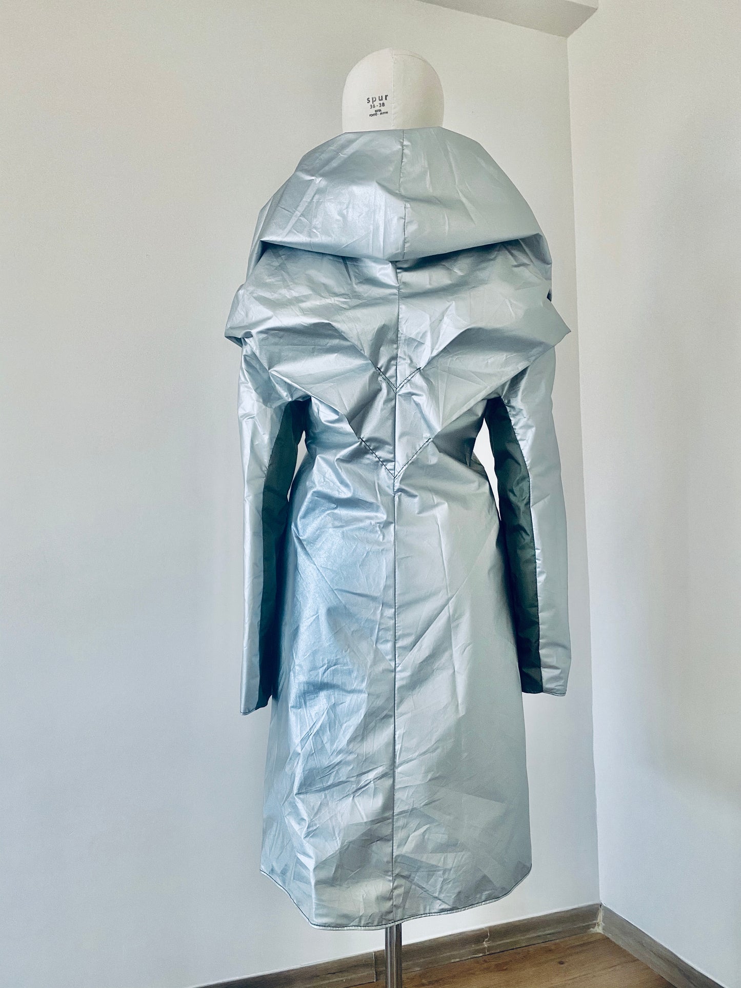 Manteau de pluie transformateur 2 en 1